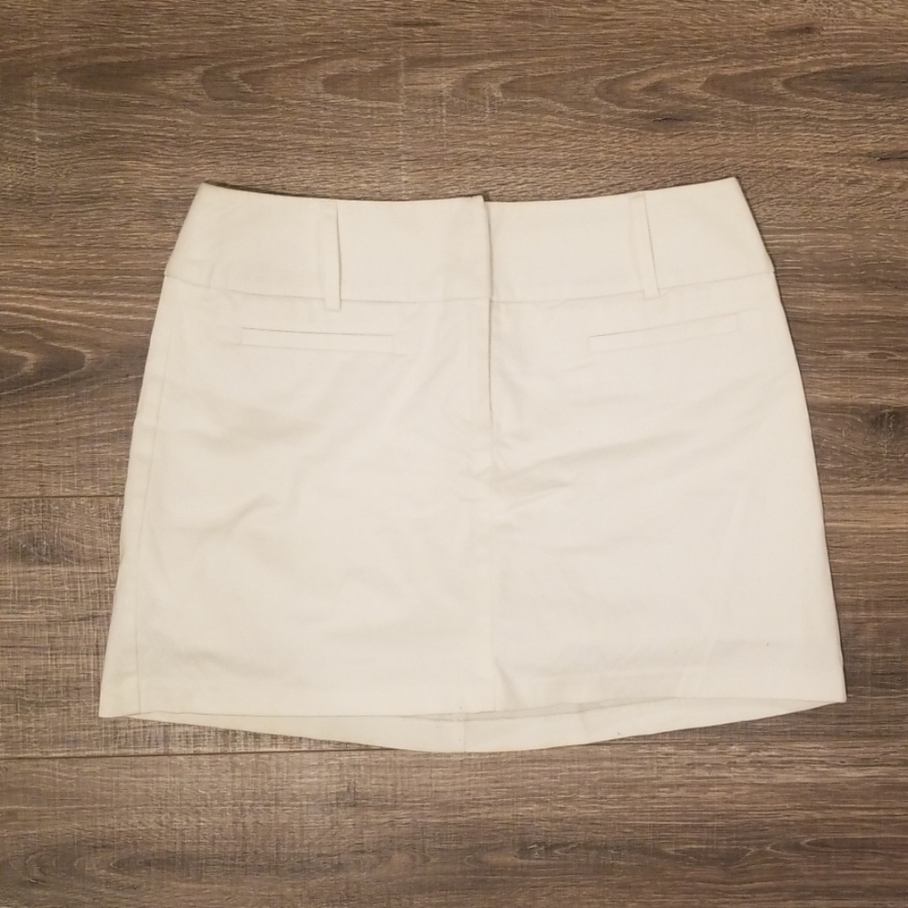 New York & Co. Skort